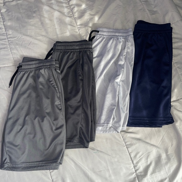 Men’s bundle of 4 Athletic / Gym Shorts All Size Large - Picture 1 of 5